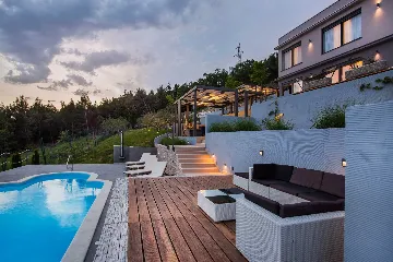 Modern Panorama Villa with Pool in Kaštel Stari