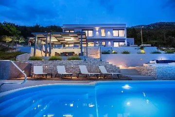 Modern Panorama Villa with Pool in Kaštel Stari