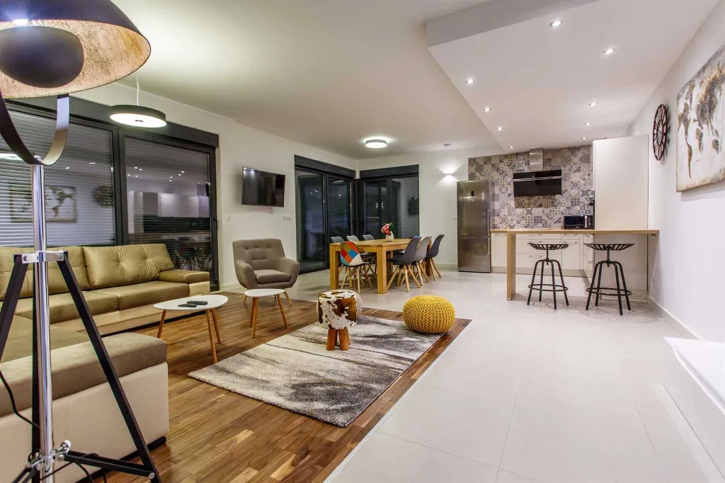 Modern Panorama Villa with Pool in Kaštel Stari