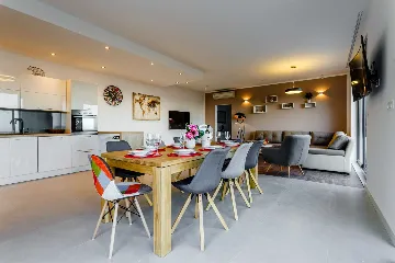 Modern Panorama Villa with Pool in Kaštel Stari