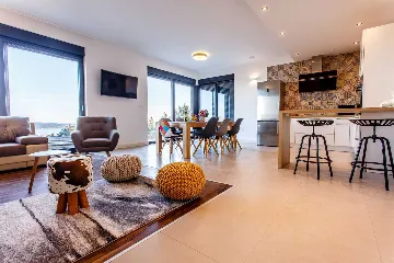 Modern Panorama Villa with Pool in Kaštel Stari