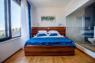 Modern Panorama Villa with Pool in Kaštel Stari