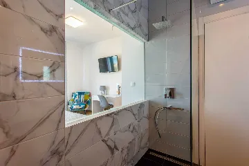 Modern Panorama Villa with Pool in Kaštel Stari