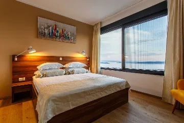 Modern Panorama Villa with Pool in Kaštel Stari