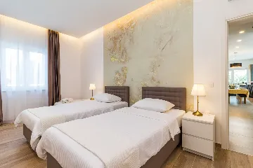 Contemporary Villa with Heated Pool in Pula