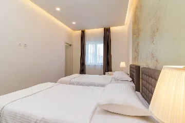 Contemporary Villa with Heated Pool in Pula