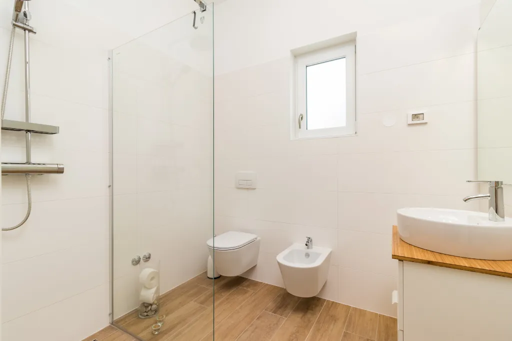 Contemporary Villa with Heated Pool in Pula