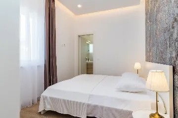 Contemporary Villa with Heated Pool in Pula