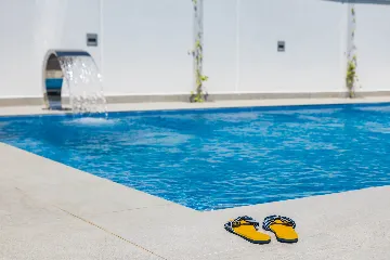 Contemporary Villa with Heated Pool in Pula