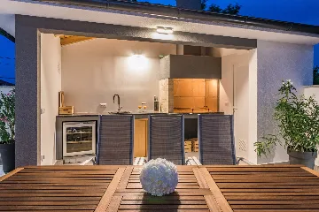 Contemporary Villa with Heated Pool in Pula