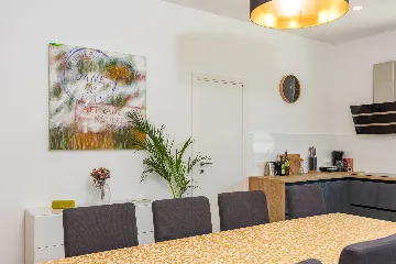 Contemporary Villa with Heated Pool in Pula