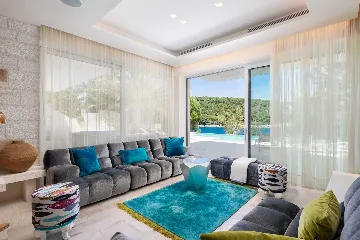 Seaside Villa Retreat with Pool in Selca