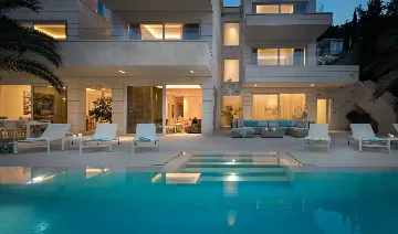 Seaside Villa Retreat with Pool in Selca