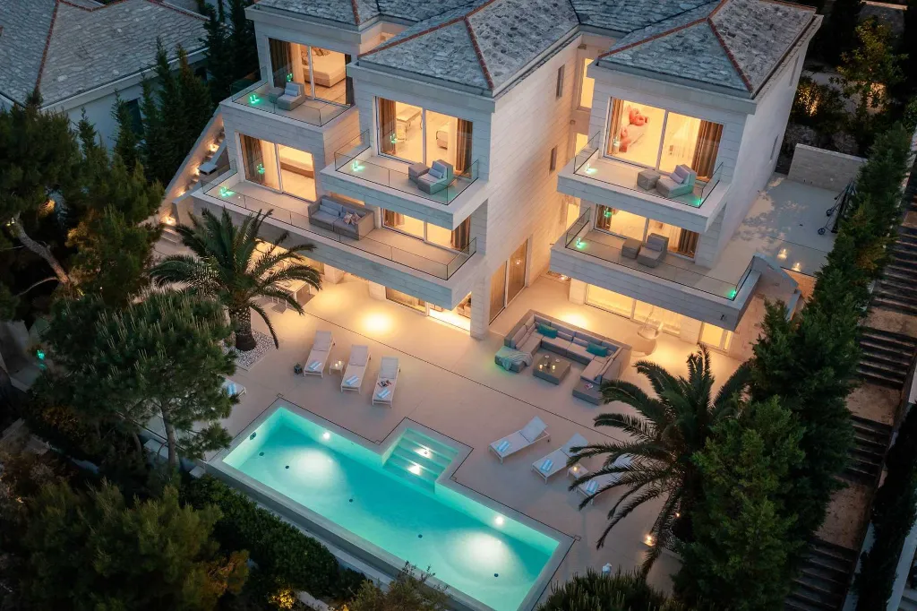 Seaside Villa Retreat with Pool in Selca
