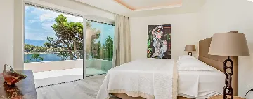 Seaside Villa Retreat with Pool in Selca