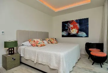 Seaside Villa Retreat with Pool in Selca