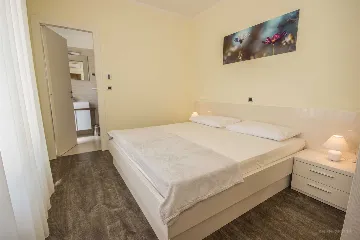 Modern Family Villa with Pool in Splitska