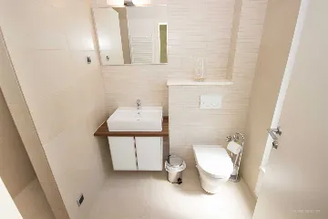 Modern Family Villa with Pool in Splitska