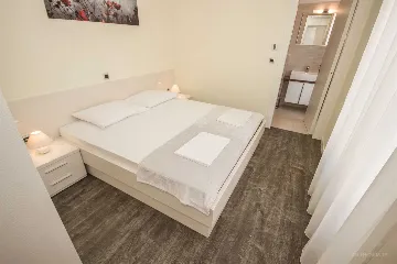 Modern Family Villa with Pool in Splitska