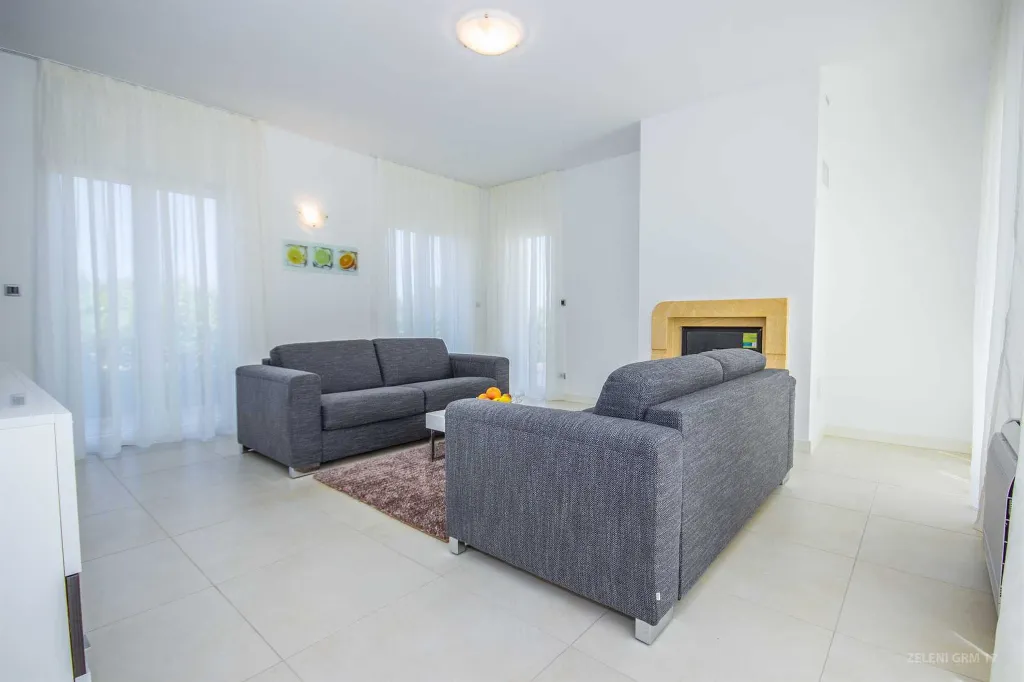 Contemporary Villa with Pool and Panoramic Sea View Splitska