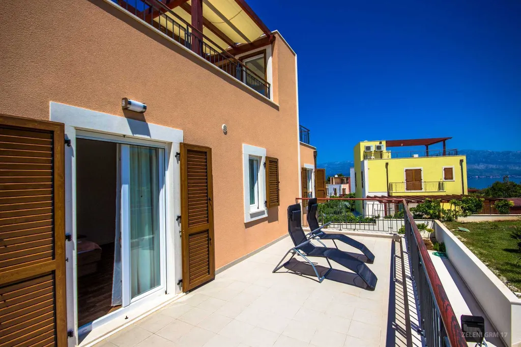 Contemporary Villa with Pool and Panoramic Sea View Splitska