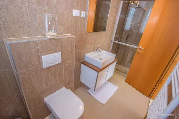 Contemporary Island Villa with Pool – Splitska