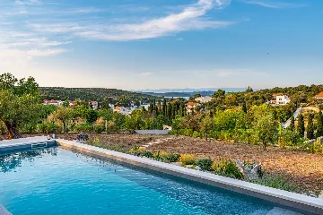 Modern Poolside Villa in Žman