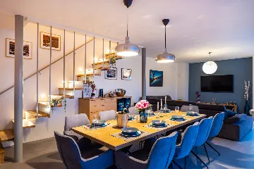 Modern Poolside Villa in Žman