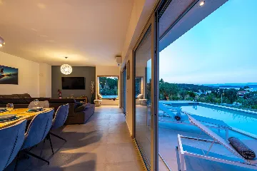 Modern Poolside Villa in Žman