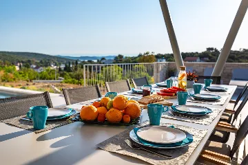 Modern Poolside Villa in Žman