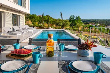 Modern Poolside Villa in Žman