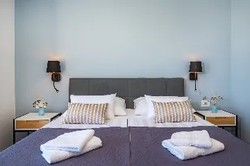 Modern Poolside Villa in Žman