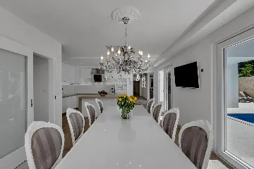 Contemporary 5-Bedroom Villa with Infinity Pool, Makarska