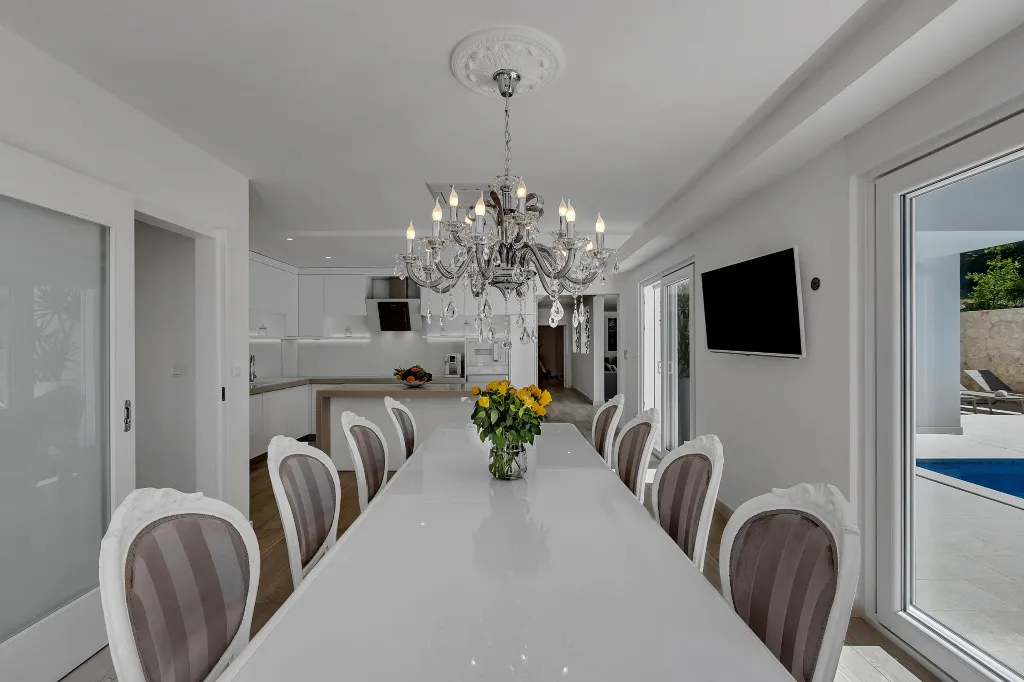 Contemporary 5-Bedroom Villa with Infinity Pool, Makarska