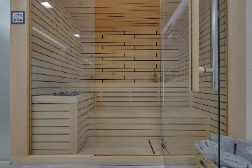 Contemporary 5-Bedroom Villa with Infinity Pool, Makarska