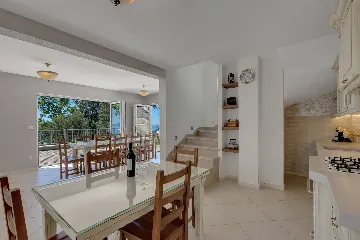 Contemporary 5-Bedroom Villa with Infinity Pool, Makarska