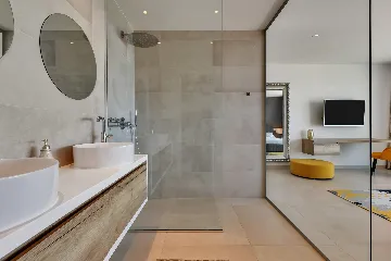 Modern 3-Bedroom Villa with Pool in Makarska