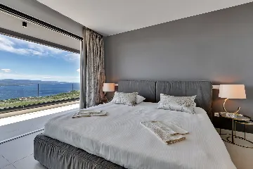 Modern 3-Bedroom Villa with Pool in Makarska