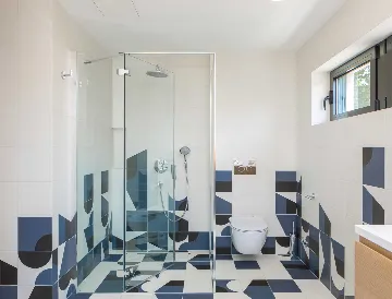 Beachfront Villa Retreat in Sutivan with Pool