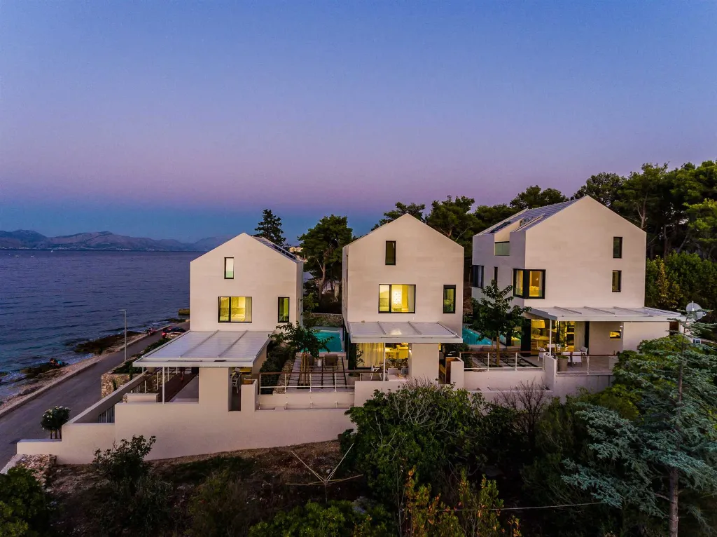 Beachfront Villa Retreat in Sutivan with Pool