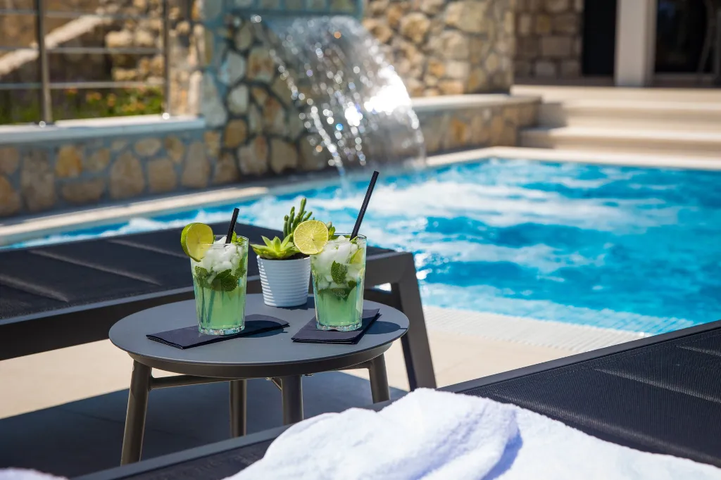 Contemporary 3-Bedroom Villa with Pool in Zaton