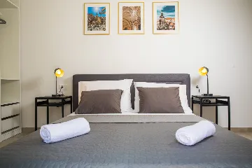 Contemporary 3-Bedroom Villa with Pool in Zaton