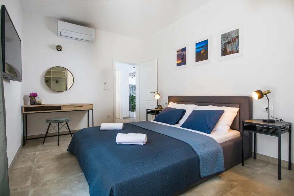 Contemporary 3-Bedroom Villa with Pool in Zaton