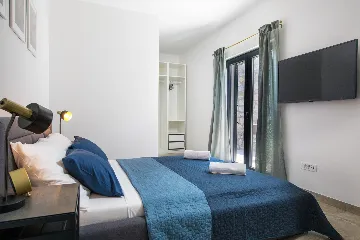 Contemporary 3-Bedroom Villa with Pool in Zaton