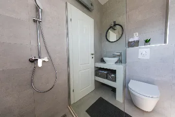 Contemporary 3-Bedroom Villa with Pool in Zaton