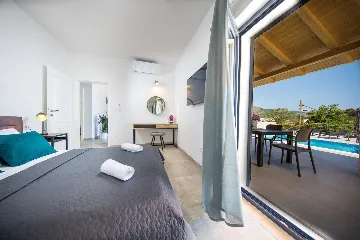 Contemporary 3-Bedroom Villa with Pool in Zaton