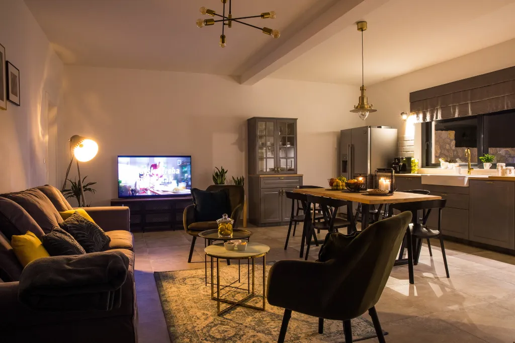 Contemporary 3-Bedroom Villa with Pool in Zaton