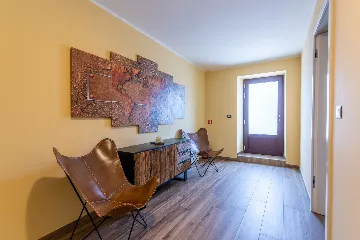 Spacious Family Villa with Pool in Novigrad