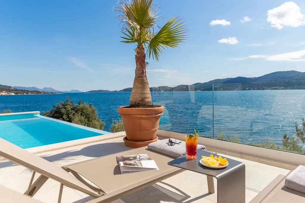 Seaside Retreat Villa with Pool, Orebić