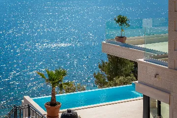 Seaside Retreat Villa with Pool, Orebić